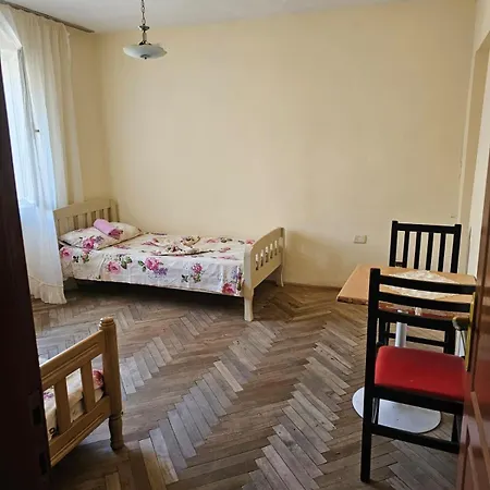 Endris Διαμέρισμα Τίρανα